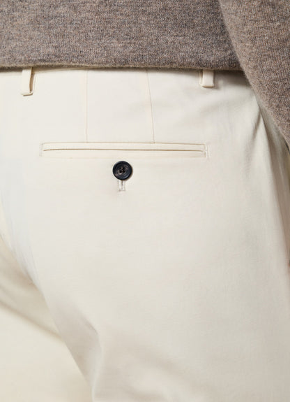 Classic Fit Sanderson Cotton-Silk Chino