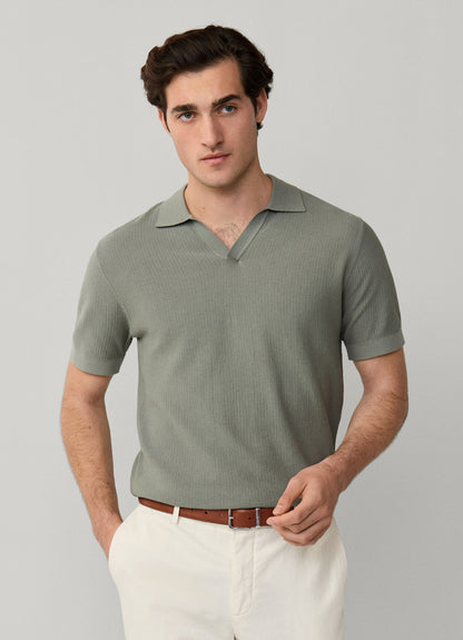 Textured Knitted Short Sleeve Polo